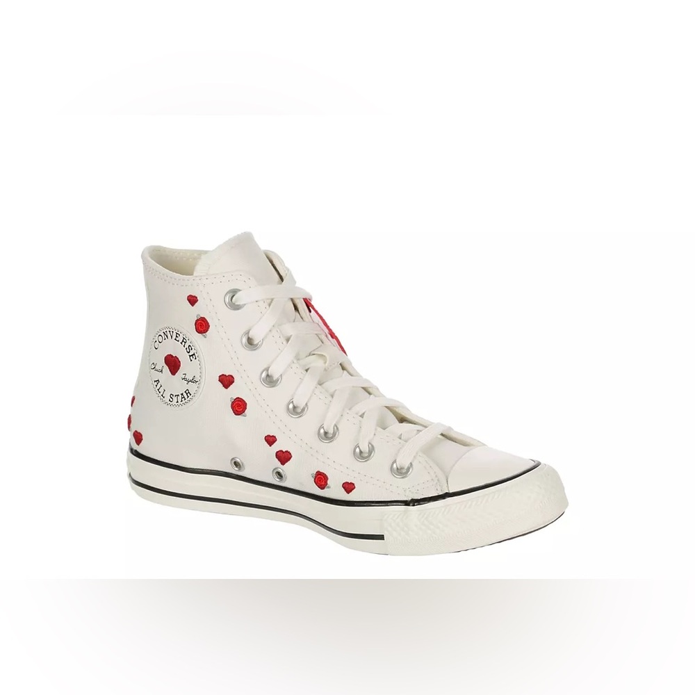 Women’s Chuck Taylor High Top Sneaker❤️